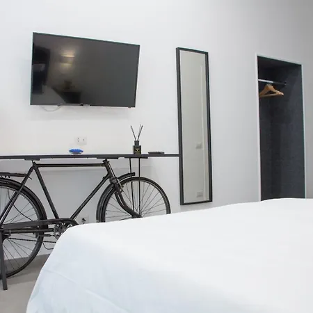 Konukevi Blue Plebiscito 4*