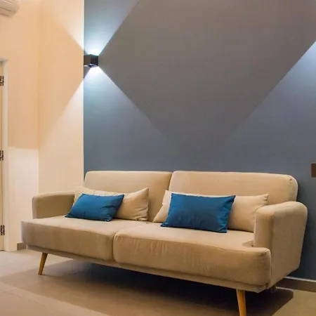 Blue Plebiscito 4*