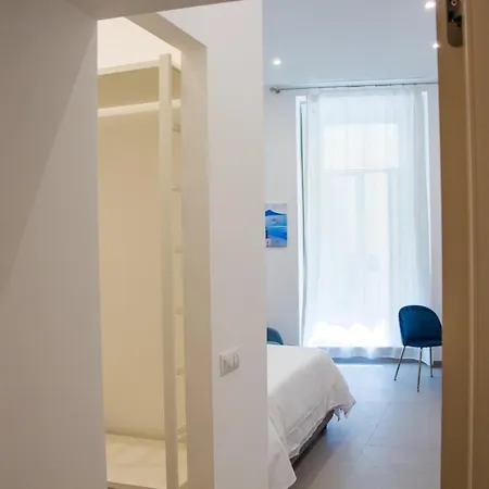 Blue Plebiscito Napoli